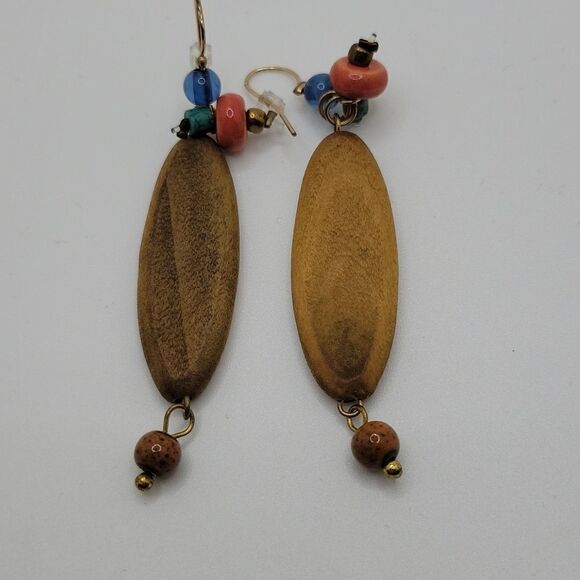 Blue Wooden dangle earrings. - Picture 3 of 4